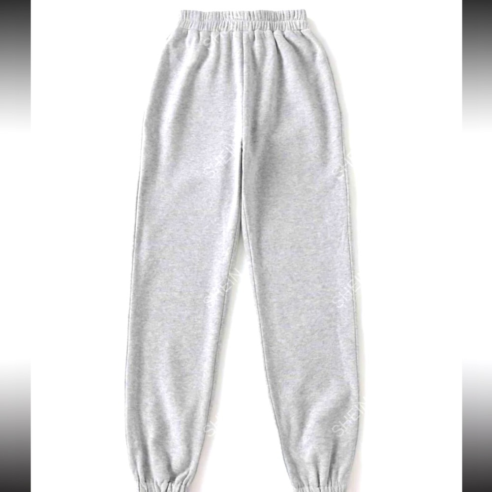 GREY SWEATPANTS